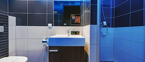 Apartment (D 38) | Badezimmer | Dusche, Haartrockner, Handtücher