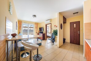 Apartment (C 27) | 1 Schlafzimmer, Bettwäsche