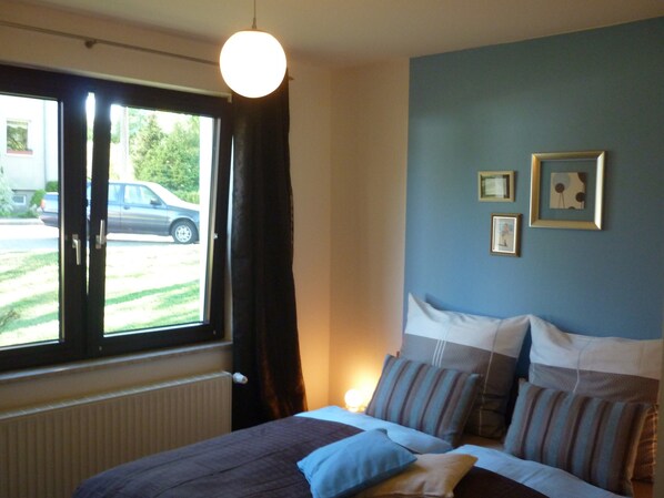 2 bedrooms, individually decorated, individually furnished