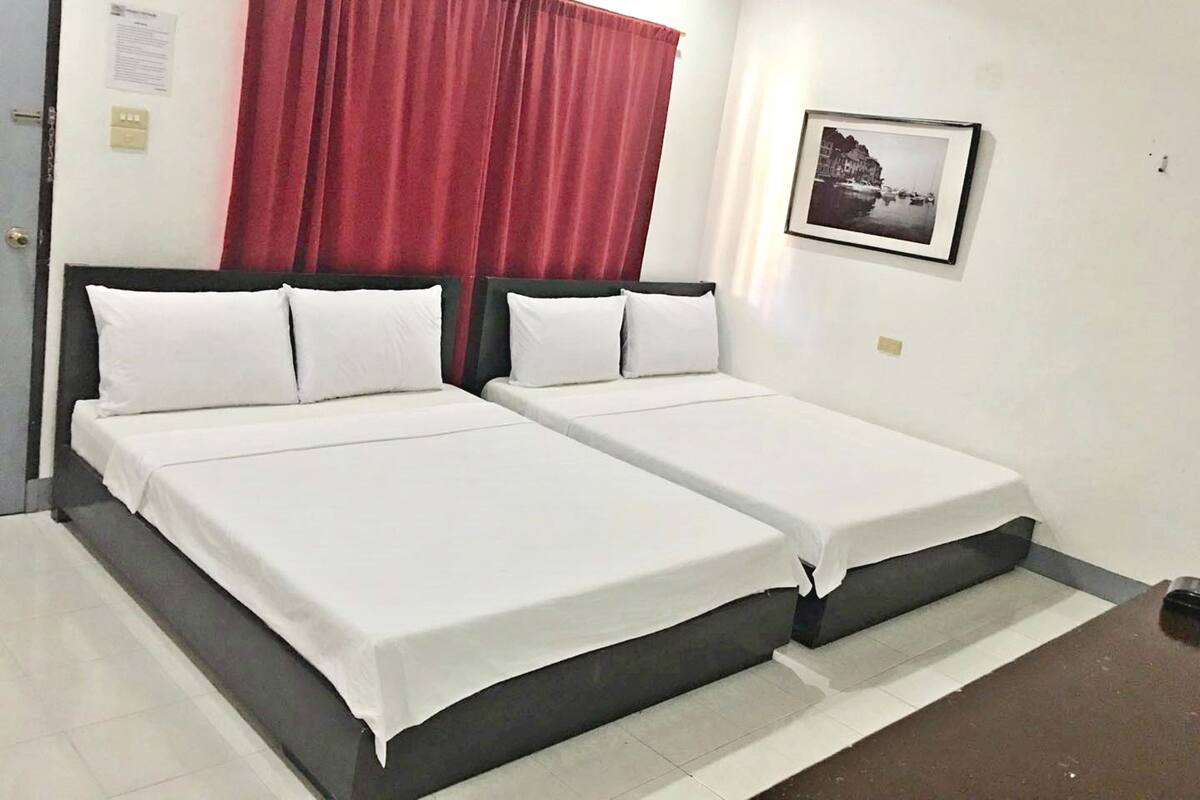 Kamar Quadruple | Wi-Fi gratis dan seprai linen