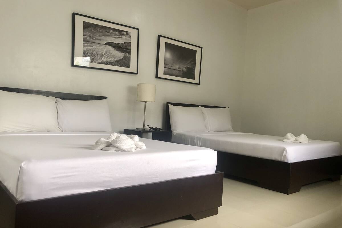 Kamar Double Keluarga | Wi-Fi gratis dan seprai linen
