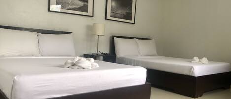 Habitación familiar doble | Wifi gratis y ropa de cama