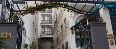 Fachada da propriedade