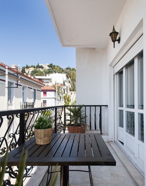 Apartment | Balcony - Apartment 101m² homm - Roof Garden with Acropolis View (Athens)