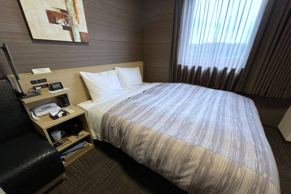 Comfort Semidouble Room, Non Smoking | Desk, free WiFi, bed sheets