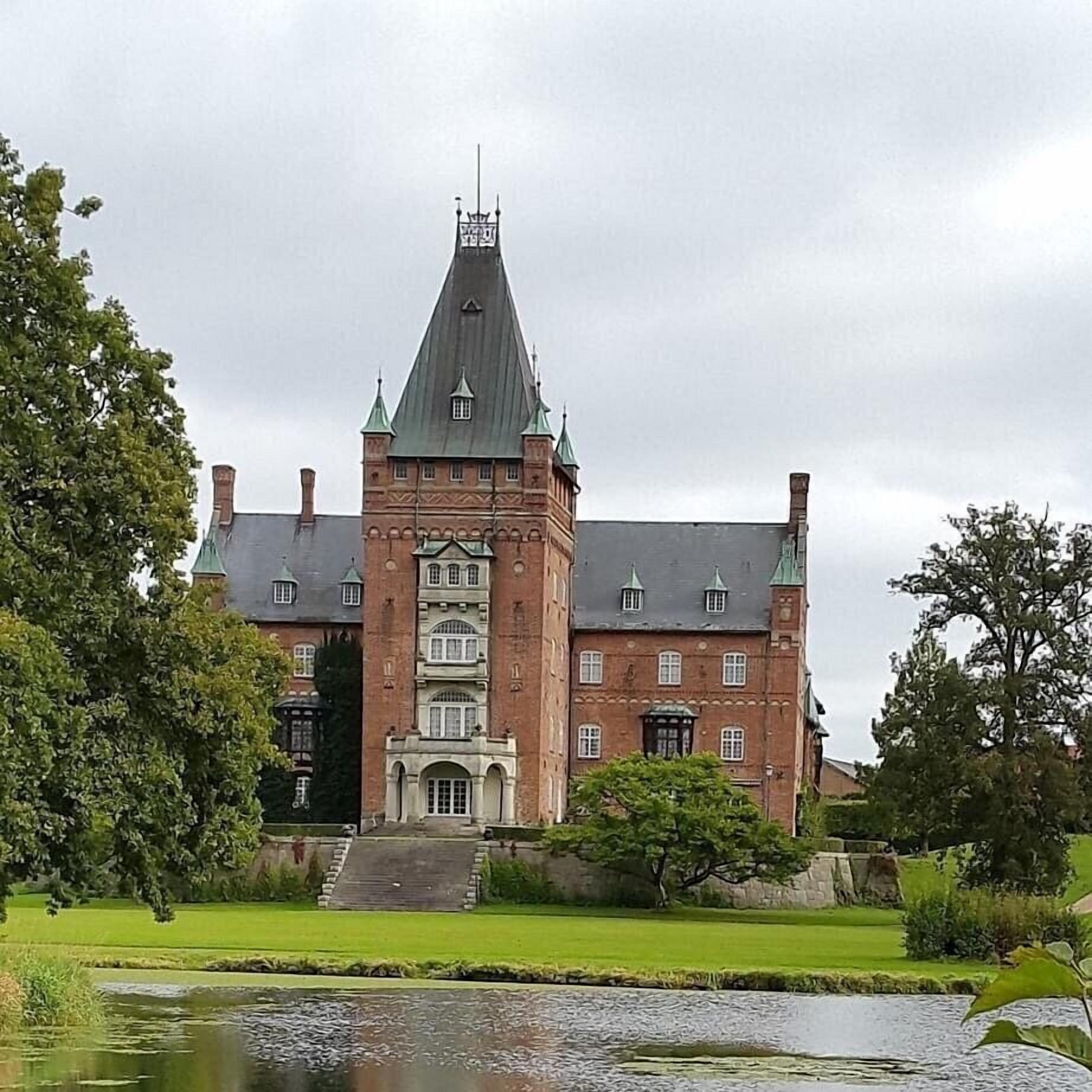 สถานที่น่าสนใจ