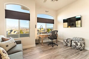 Televisio, takka, työhuone, tulostin