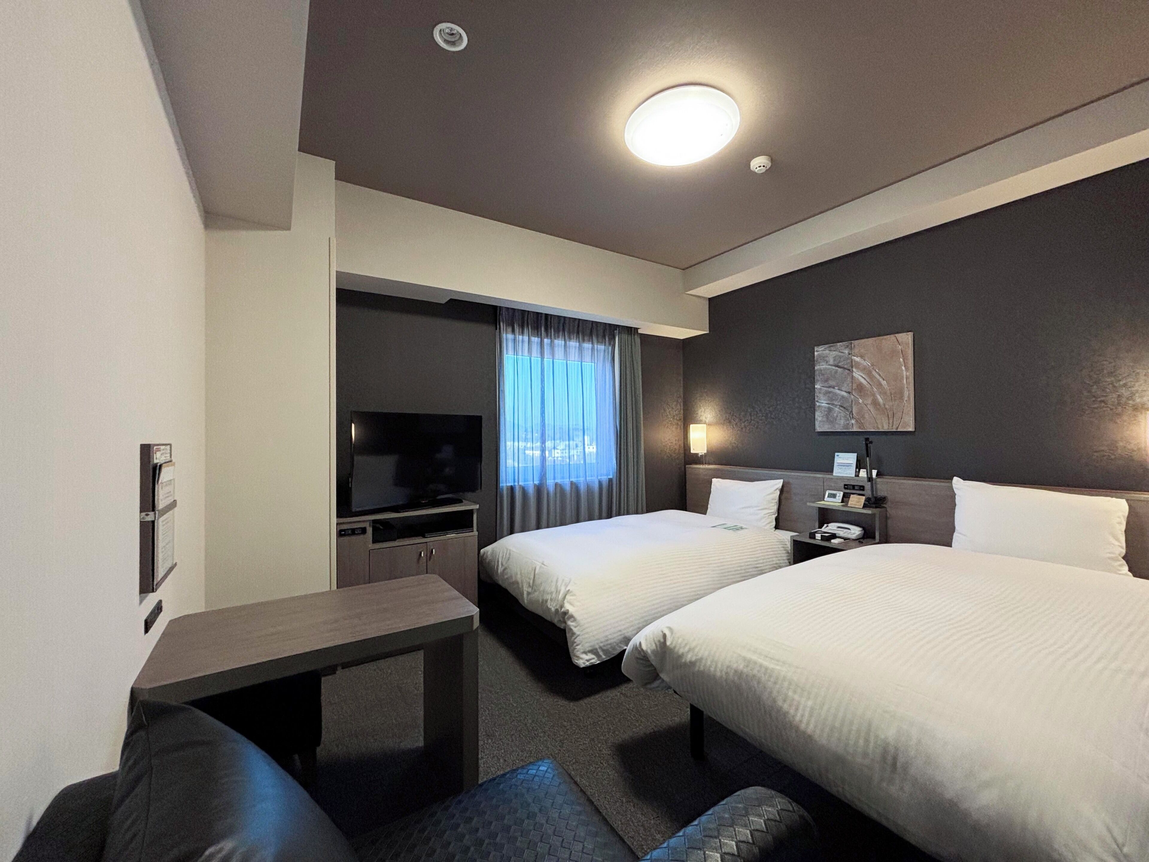 Comfort Twin Room, Non Smoking | Desk, free WiFi, bed sheets