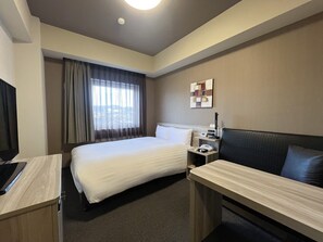 Desk, free WiFi, bed sheets