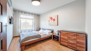 อพาร์ทเมนท์ (49) | พื้นที่ทำงานแบบใช้แล็ปท็อป, Wi-Fi ฟรี, ผ้าปูที่นอน