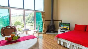 1 habitación, ropa de cama hipoalergénica y sistema de insonorización