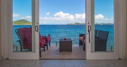 Luxus Ocean Front Estate / Atemberaubende Aussichten / Privatstrand und Lagune