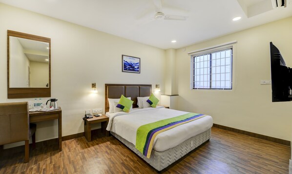 Standard Room | Iron/ironing board, rollaway beds, free WiFi, bed sheets