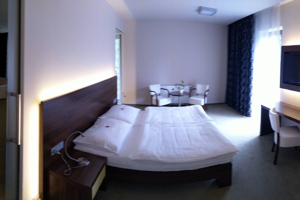 Presidential Apartment | In-room safe, blackout curtains, cots/infant beds, rollaway beds