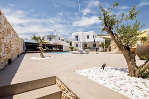 Luxury Villa, 3 Bedrooms, Private Pool, Pool View | Terrace/patio