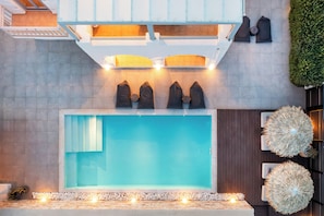 Vila superluxo, 4 quartos, piscina particular, vista para o mar | Roupas de cama premium, edredons de pluma, cofres nos quartos