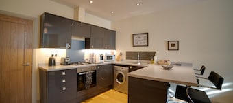 Cs Serviced Apartments
