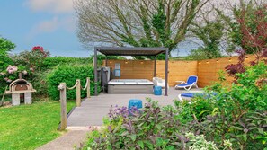 Interior - Ladywell Croyde 6 Bedrooms, Sleeps 12, Hot Tub (Braunton)