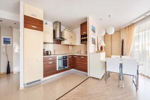 Apartment (B28) | Private kitchenette - Apartamenty Sun&Snow Na Klifie (Wladyslawowo)