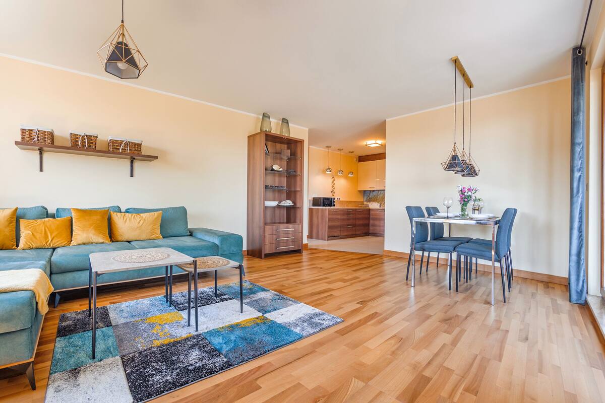 Apartemen (A33) | Area keluarga | TV layar datar