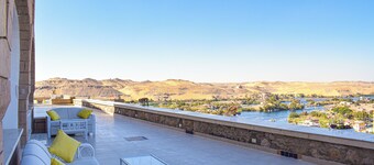 バスマ エグゼクティブ クラブ