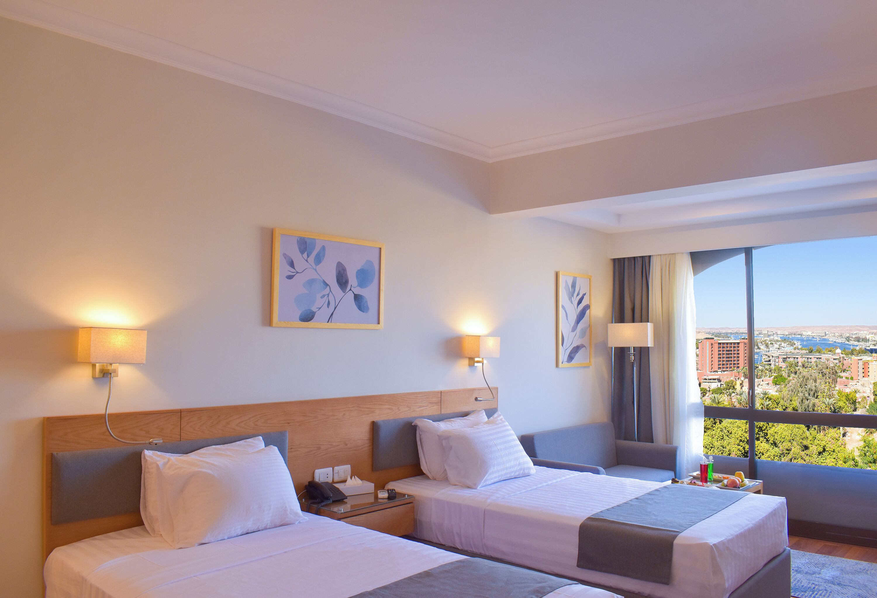 1 bedroom, premium bedding, minibar, in-room safe