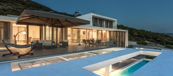 600m² homm Luxury Villa Sea Side Evia 16ppl