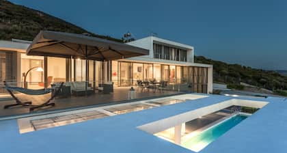 600m² homm Luxury Villa Sea Side Evia 16ppl