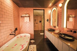 Bathroom - Pushpak Grande (Kondotti)