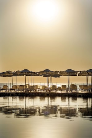 Seasonal outdoor pool - AluaSun Helios Beach – All Inclusive (Obzor)