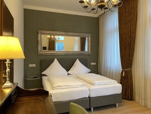Desk, iron/ironing board, rollaway beds, free WiFi