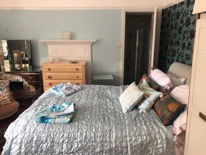 Discovery House Family Room