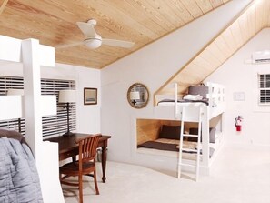 2 bedrooms, desk, iron/ironing board, travel cot