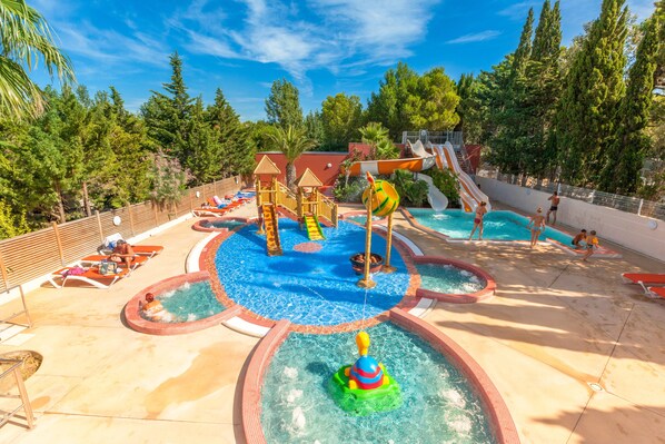 Outdoor pool - Camping La Croix du Sud (Le Barcares)