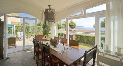 Llenaire - Xata, seafront house with private pool in Puerto de Pollença