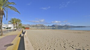Beach nearby - Llenaire - Xata, seafront house with private pool in Puerto de Pollença (Pollensa)