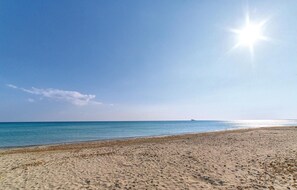 Beach - Nice home in Cisano sul Neva (SV) (Cisano sul Neva (SV))