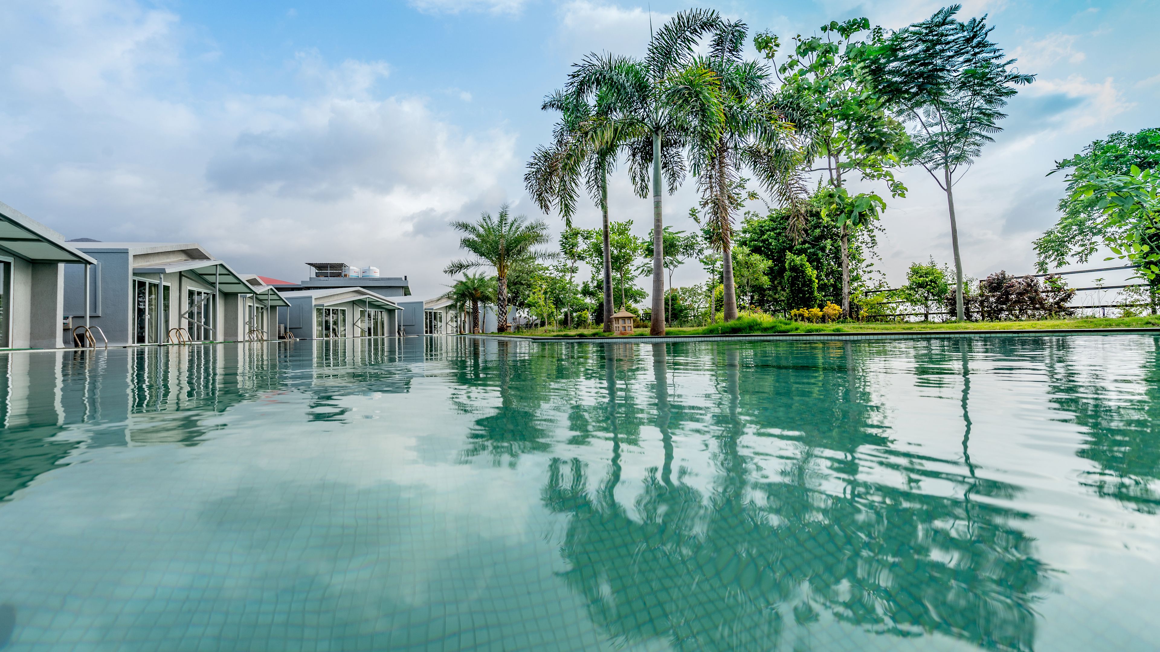 executive double room, 1 bedroom, non smoking, pool access | view from room