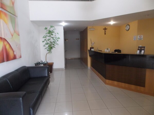 Reception - Hotel Ouro Lavras (Lavras)
