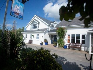 Exterior - The Moorings B&B (Duncannon)