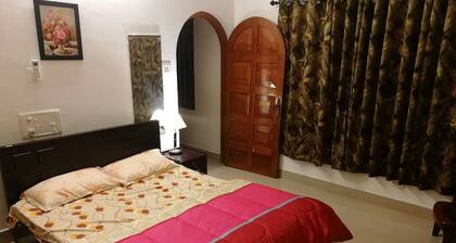 Convenient 3BHK Villa at City Centre