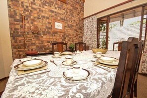 华丽双人房 | 客房内用餐