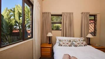 Deluxe Double Room | Free WiFi, bed sheets