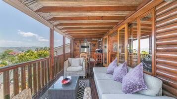 Comfort House, 4 Bedrooms | Terrace/patio