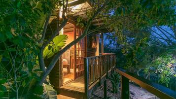 Exclusive Tree House, 1 Double Bed, Lagoon View (3) | Building design