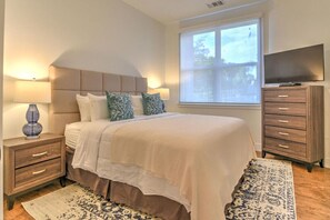 2 quartos, ferros/tábuas de passar roupa, Wi-Fi, roupa de cama