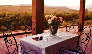 Breakfast, lunch, dinner served; Moroccan cuisine  - Villa Paradise (Ghmate)