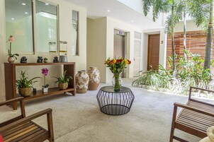 55-Zoll-Flachbildfernseher mit Kabelempfang, LED-Fernseher