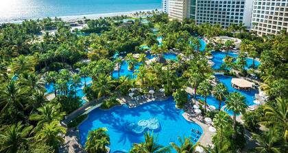 Grand Luxxe Residence Club One Bedroom Suite