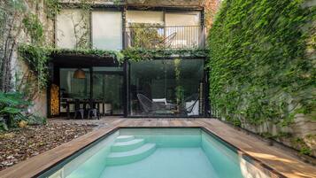 Apartamento luxo | Piscina particular
